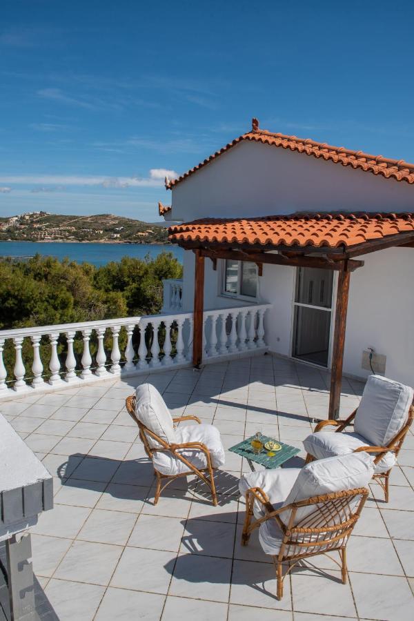 Sounio Golden View Villas ซูนิโอ ภายนอก รูปภาพ