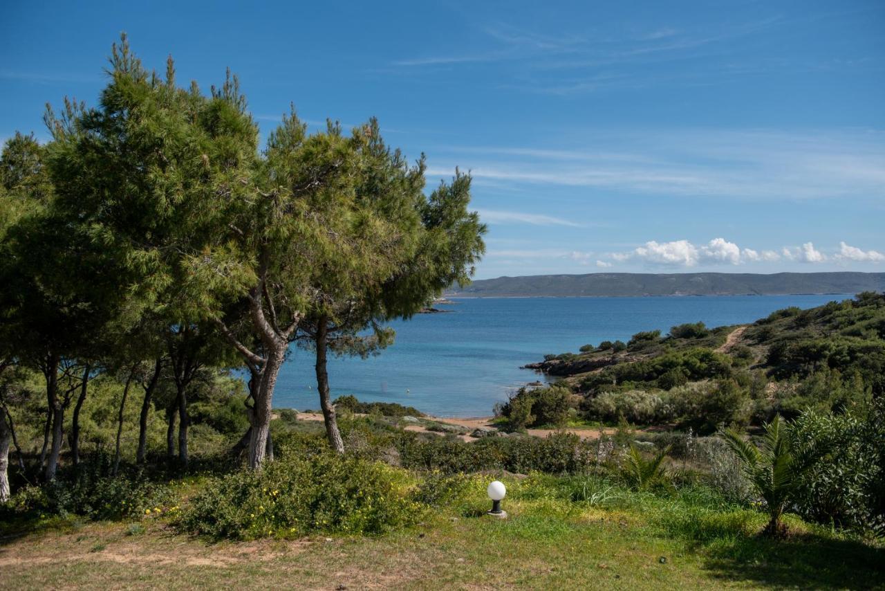 Sounio Golden View Villas ซูนิโอ ภายนอก รูปภาพ